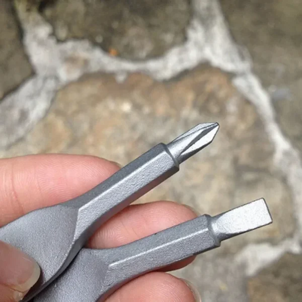 S3406d7de8ed04656b2aef3b63c912705n.webp 2Pcs Keychain Key Ring Phillips Screw Mini Portable Screwdriver Outdoor Survival Edc Camping Gear Climbing Multi Tool