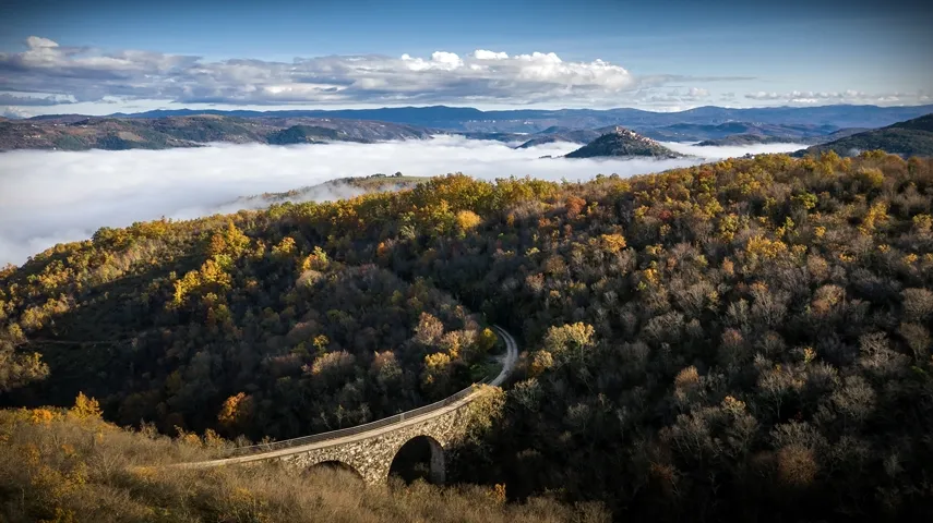 Scenic Cycling Trails
